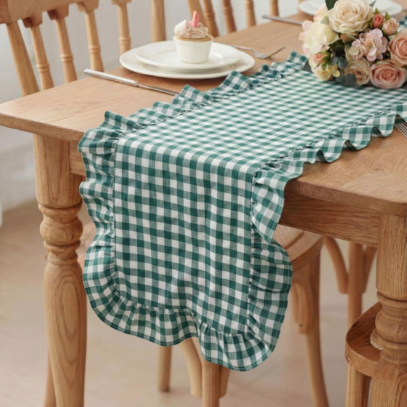 HunnmingRe 1 Pcs Blue Plaid Gingham Ruffle Table Runner 118 x 13.8'' Farmhouse Table Runner 100% Cotton Scalloped Long Dresser Scarves for Dining Room, Wedding, Kitchen Rustic Home Decor
