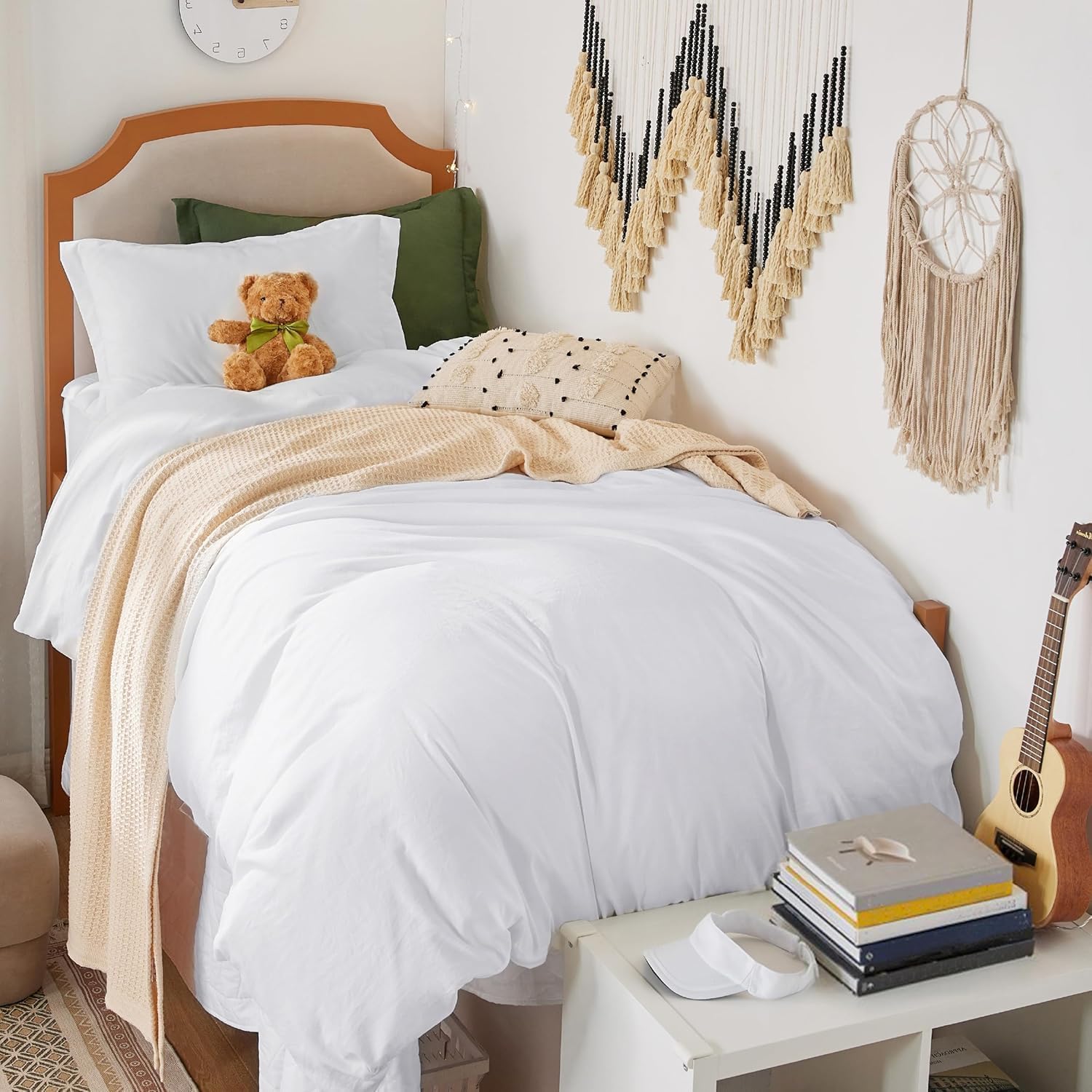 Bedsure White Duvet Cover Queen Size - 3 Pieces Prewashed Cotton-Like Polyester Extra Soft Bedding Set, Includes 1 Duvet Cover 90x90 Inches with Zipper Closure & 2 Pillow Shams, Comforter Not Included