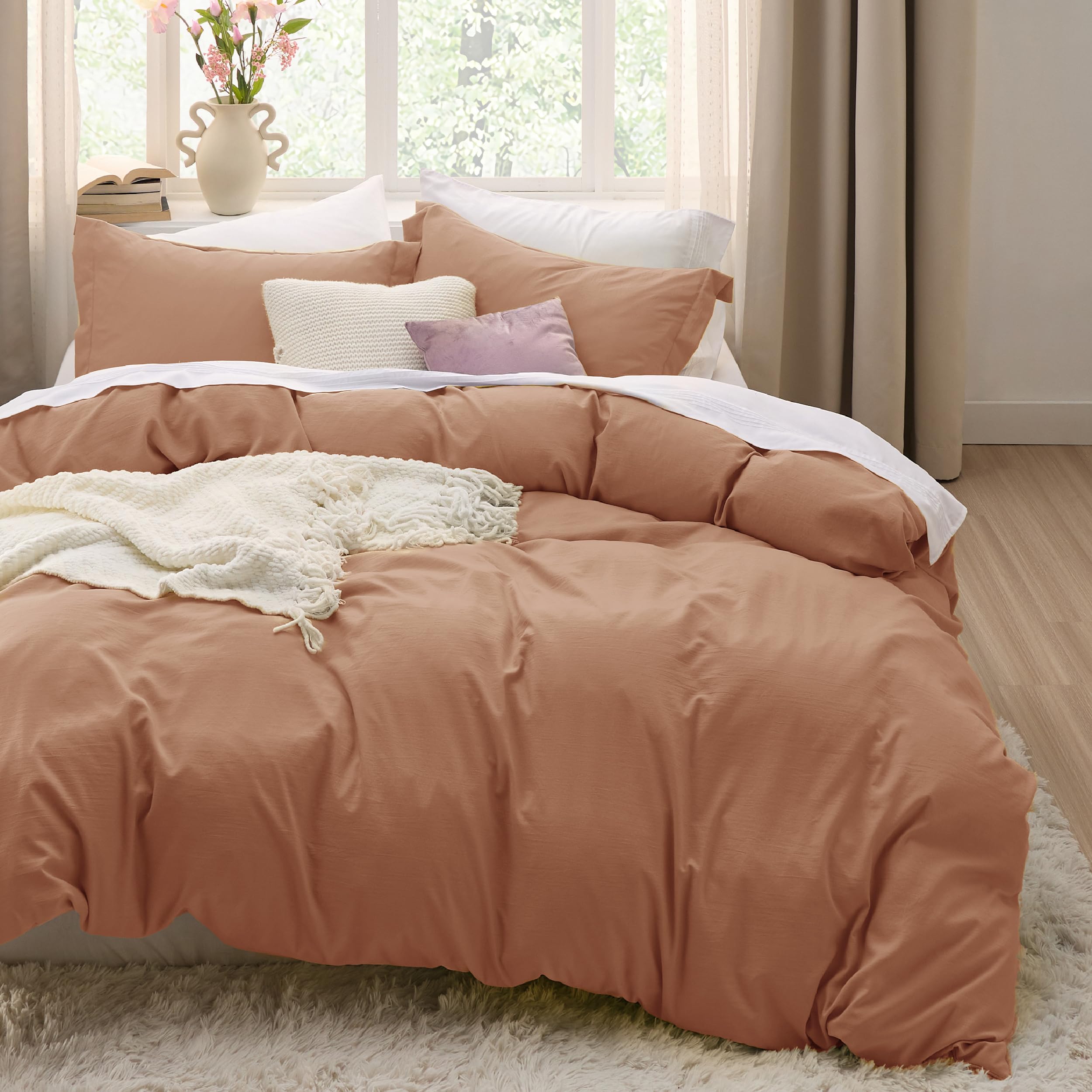 Bedsure White Duvet Cover Queen Size - 3 Pieces Prewashed Cotton-Like Polyester Extra Soft Bedding Set, Includes 1 Duvet Cover 90x90 Inches with Zipper Closure & 2 Pillow Shams, Comforter Not Included