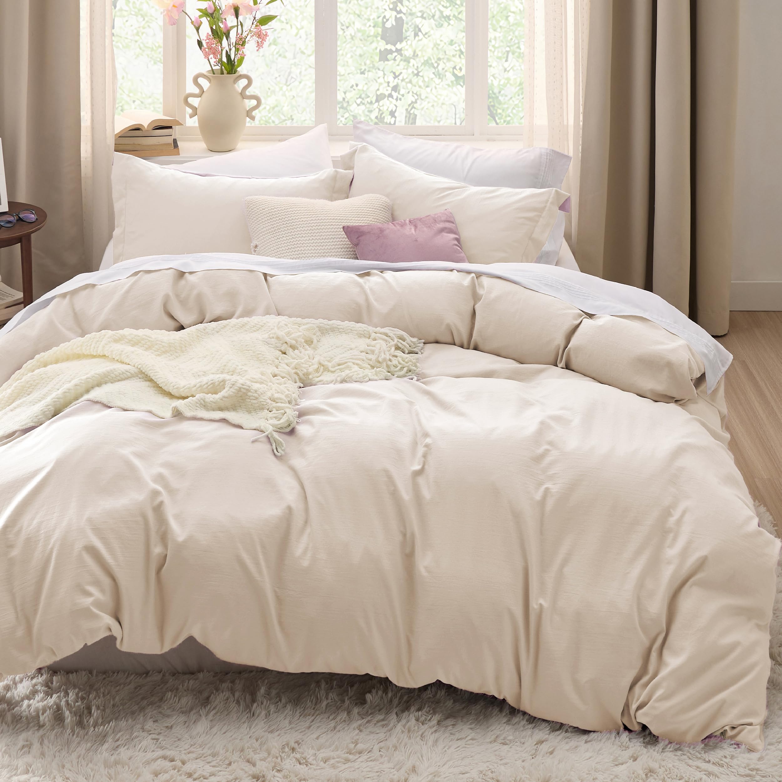 Bedsure White Duvet Cover Queen Size - 3 Pieces Prewashed Cotton-Like Polyester Extra Soft Bedding Set, Includes 1 Duvet Cover 90x90 Inches with Zipper Closure & 2 Pillow Shams, Comforter Not Included