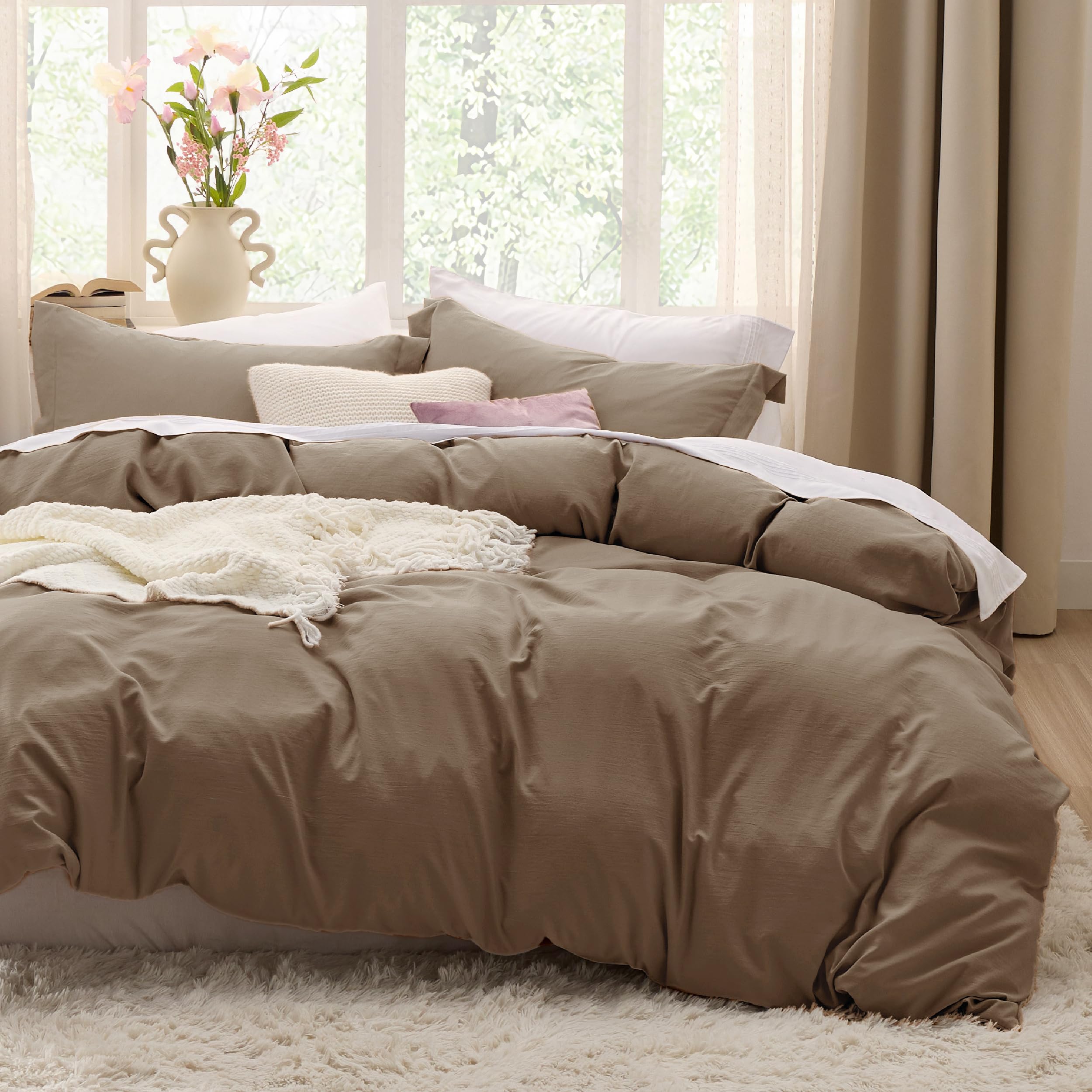 Bedsure White Duvet Cover Queen Size - 3 Pieces Prewashed Cotton-Like Polyester Extra Soft Bedding Set, Includes 1 Duvet Cover 90x90 Inches with Zipper Closure & 2 Pillow Shams, Comforter Not Included