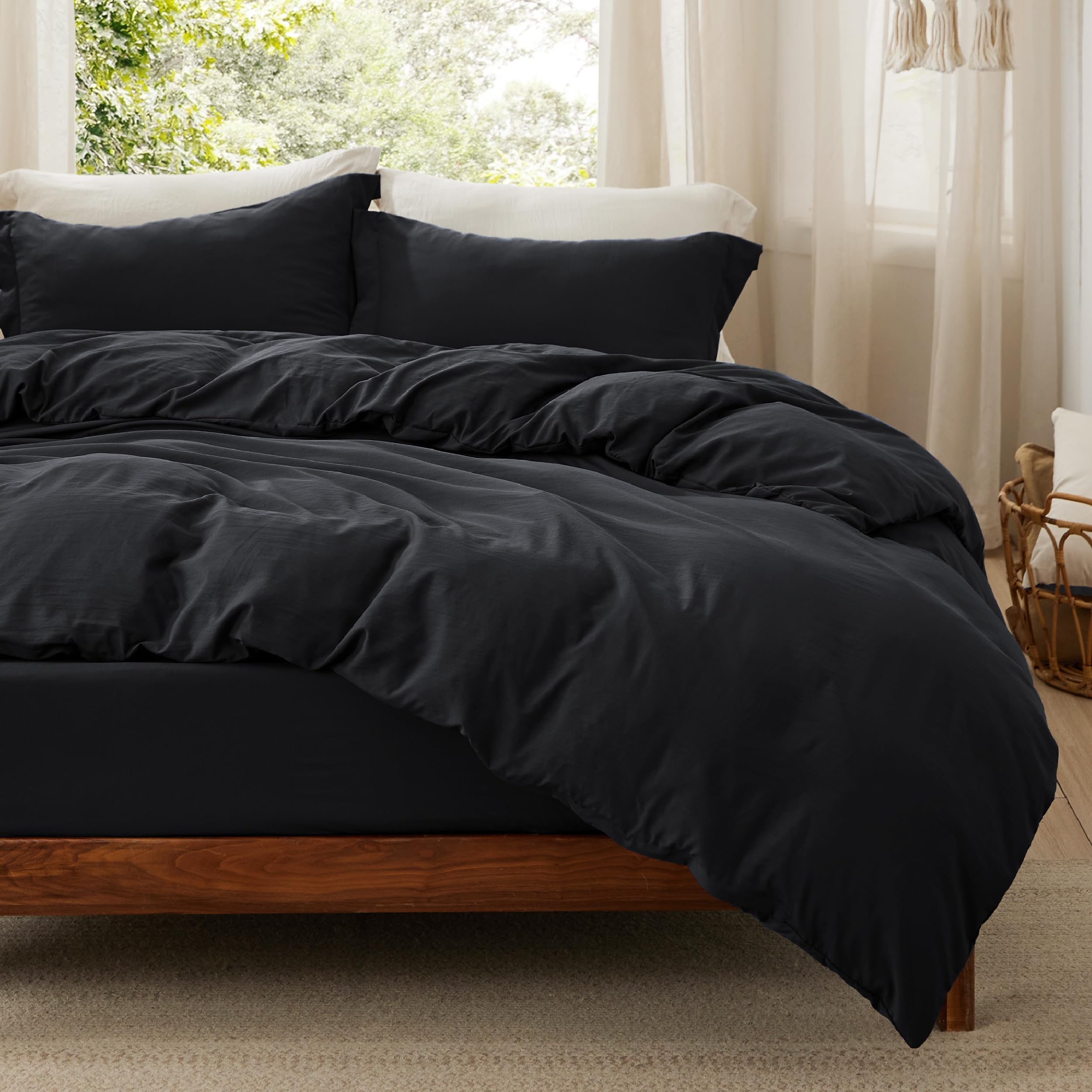 Bedsure White Duvet Cover Queen Size - 3 Pieces Prewashed Cotton-Like Polyester Extra Soft Bedding Set, Includes 1 Duvet Cover 90x90 Inches with Zipper Closure & 2 Pillow Shams, Comforter Not Included