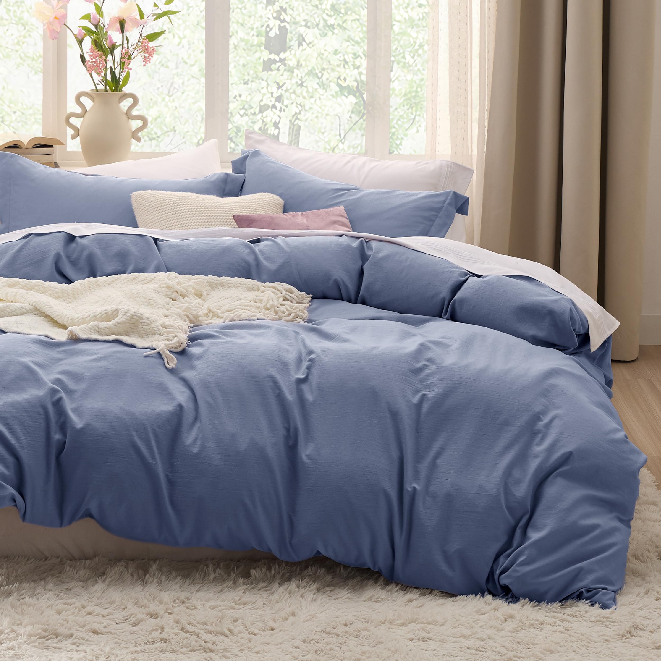 Bedsure White Duvet Cover Queen Size - 3 Pieces Prewashed Cotton-Like Polyester Extra Soft Bedding Set, Includes 1 Duvet Cover 90x90 Inches with Zipper Closure & 2 Pillow Shams, Comforter Not Included