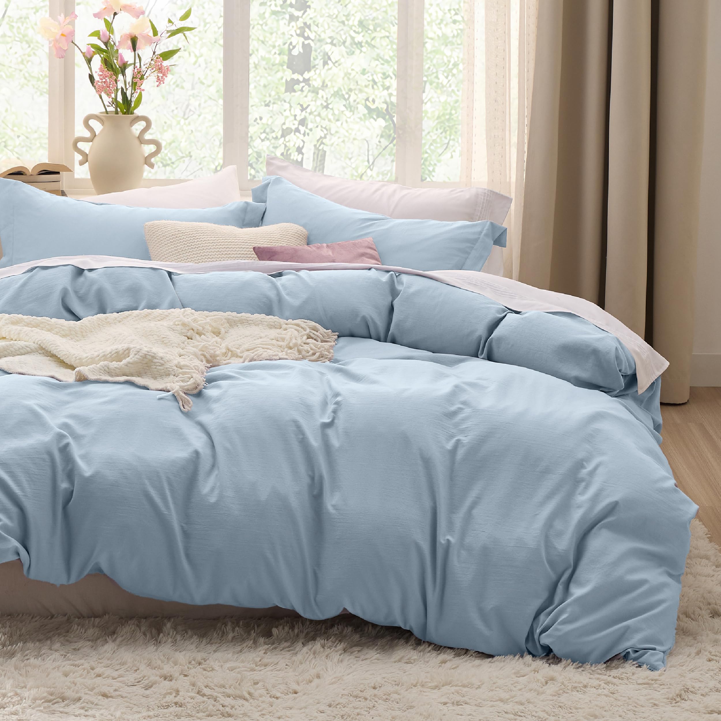 Bedsure White Duvet Cover Queen Size - 3 Pieces Prewashed Cotton-Like Polyester Extra Soft Bedding Set, Includes 1 Duvet Cover 90x90 Inches with Zipper Closure & 2 Pillow Shams, Comforter Not Included