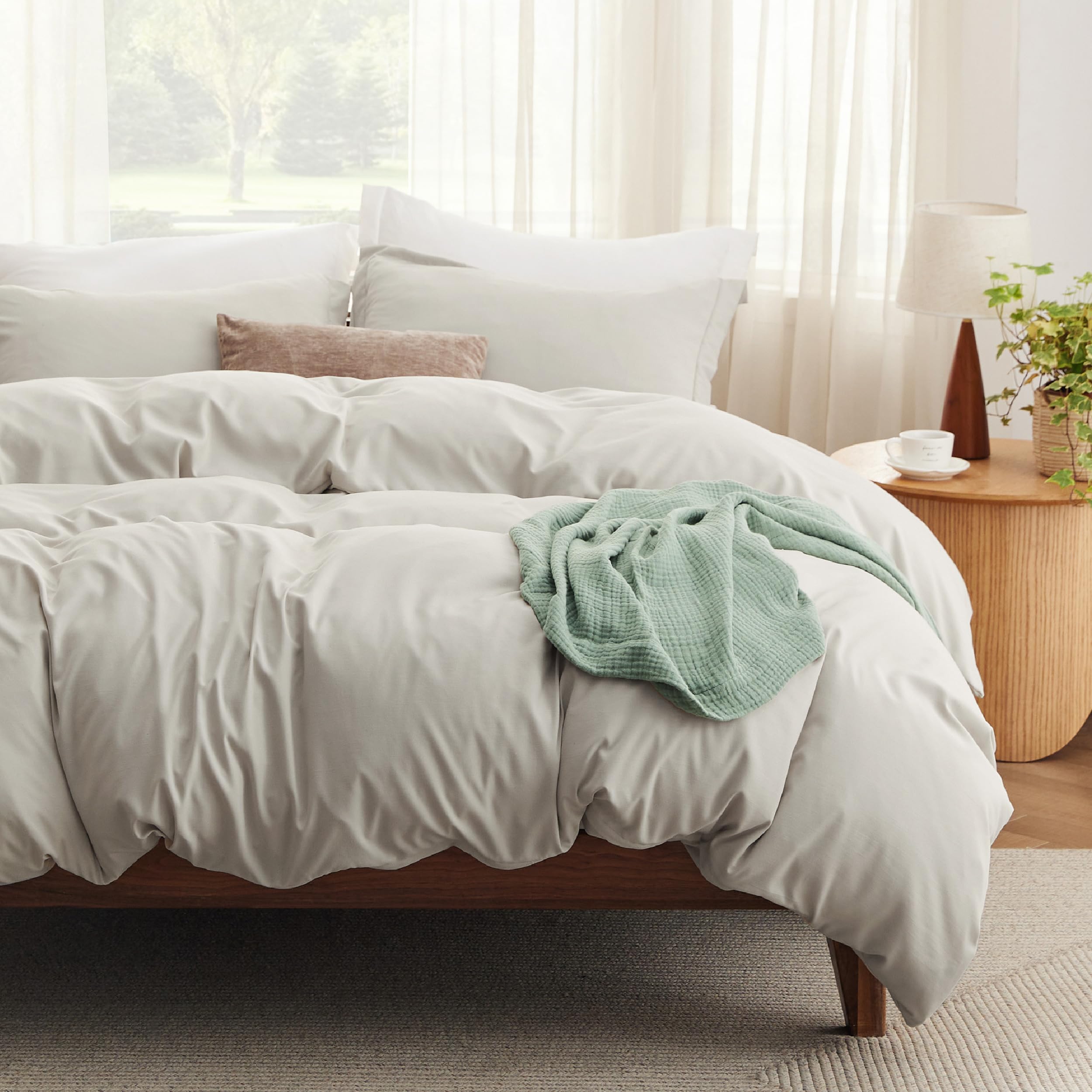 Bedsure White Duvet Cover Queen Size - 3 Pieces Prewashed Cotton-Like Polyester Extra Soft Bedding Set, Includes 1 Duvet Cover 90x90 Inches with Zipper Closure & 2 Pillow Shams, Comforter Not Included