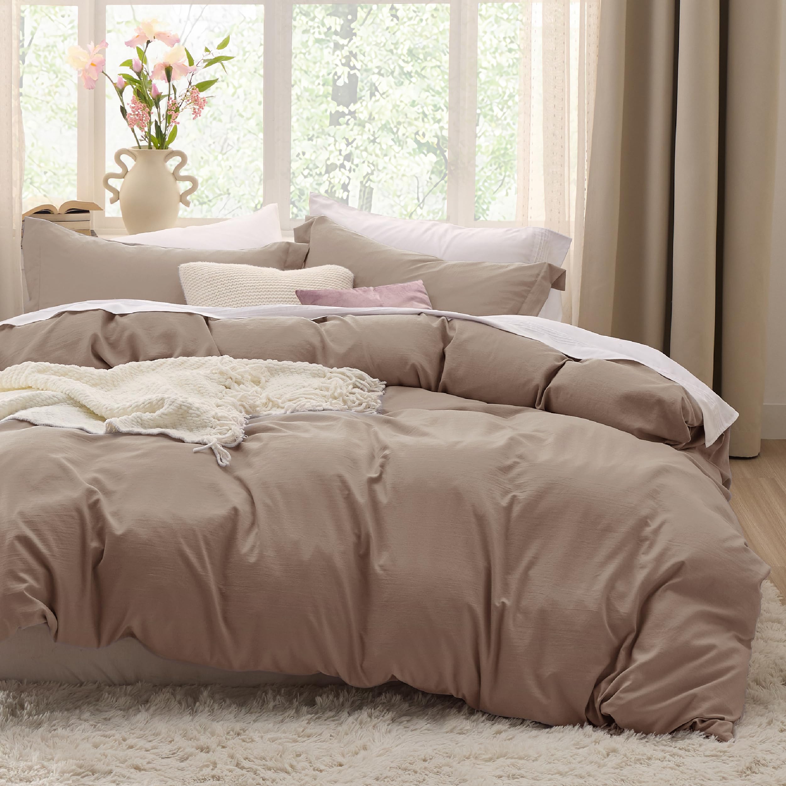 Bedsure White Duvet Cover Queen Size - 3 Pieces Prewashed Cotton-Like Polyester Extra Soft Bedding Set, Includes 1 Duvet Cover 90x90 Inches with Zipper Closure & 2 Pillow Shams, Comforter Not Included