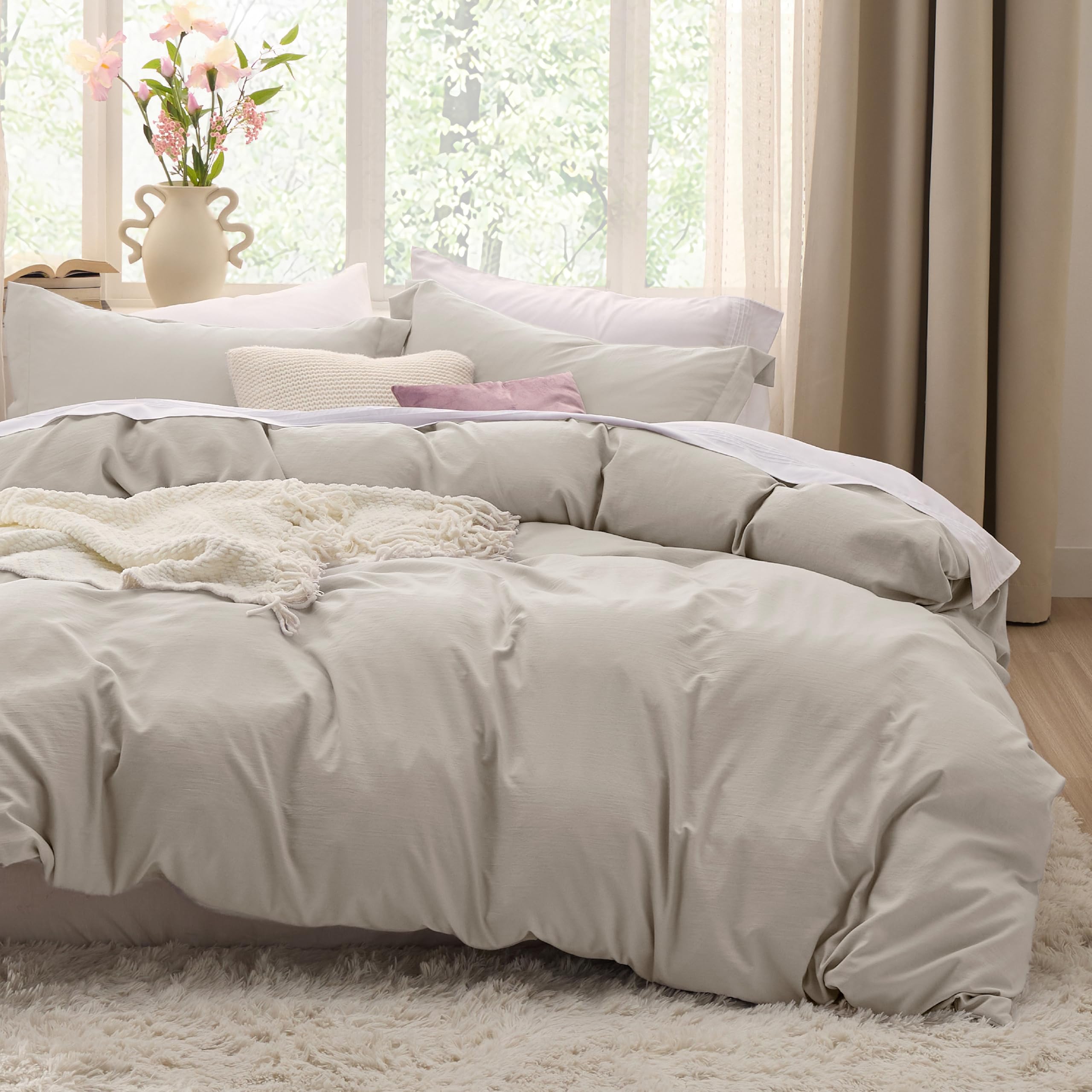 Bedsure White Duvet Cover Queen Size - 3 Pieces Prewashed Cotton-Like Polyester Extra Soft Bedding Set, Includes 1 Duvet Cover 90x90 Inches with Zipper Closure & 2 Pillow Shams, Comforter Not Included