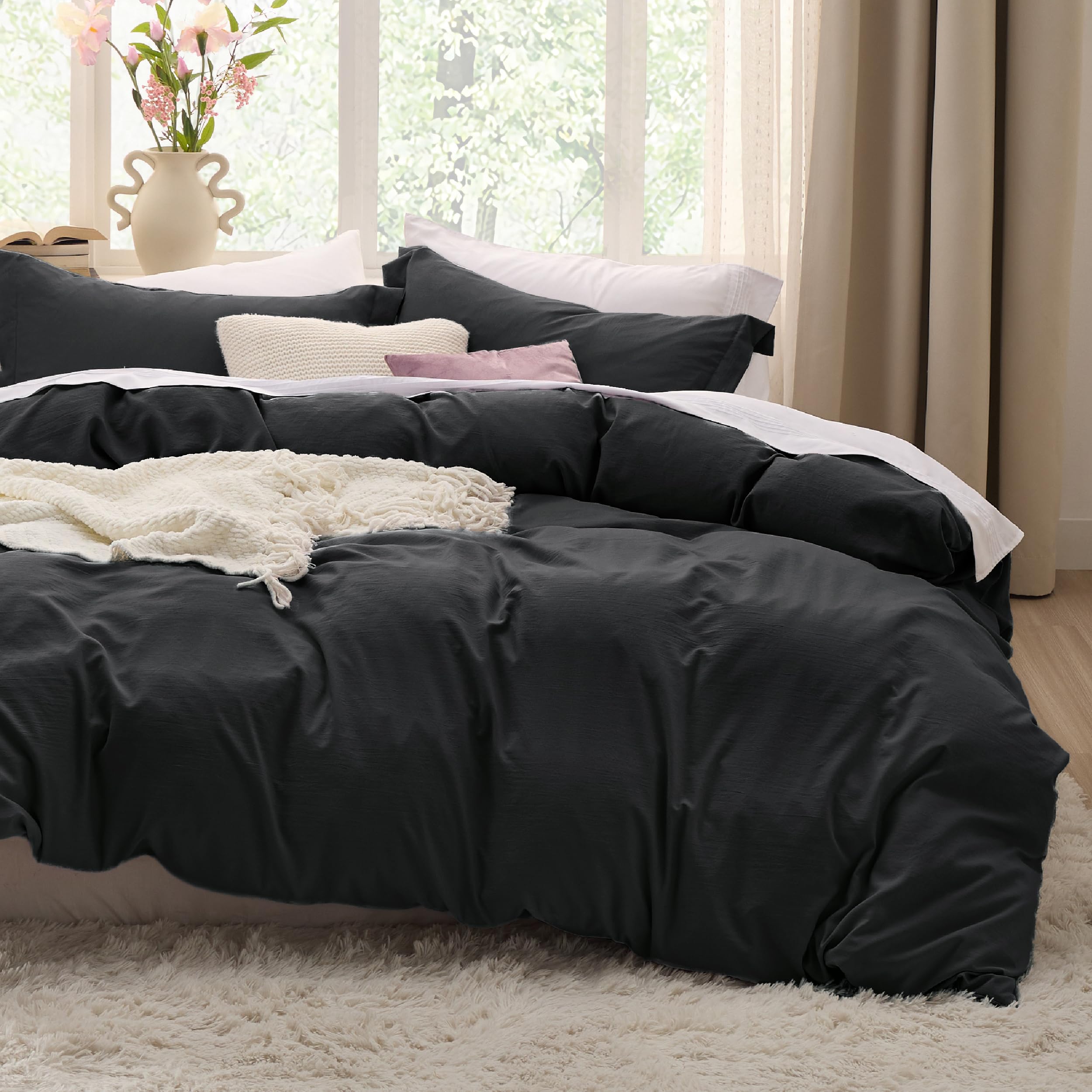 Bedsure White Duvet Cover Queen Size - 3 Pieces Prewashed Cotton-Like Polyester Extra Soft Bedding Set, Includes 1 Duvet Cover 90x90 Inches with Zipper Closure & 2 Pillow Shams, Comforter Not Included
