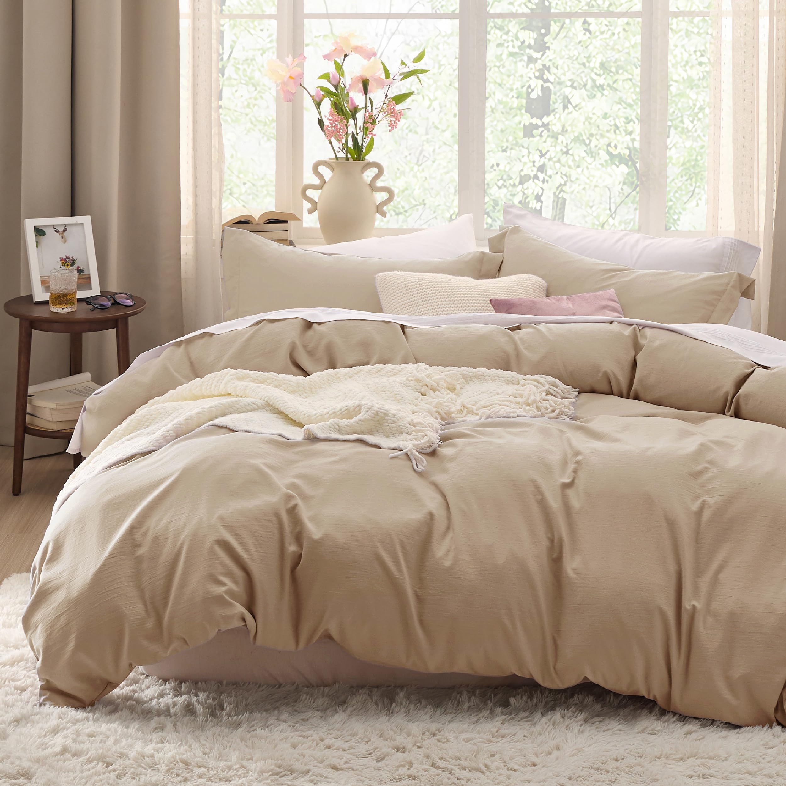 Bedsure White Duvet Cover Queen Size - 3 Pieces Prewashed Cotton-Like Polyester Extra Soft Bedding Set, Includes 1 Duvet Cover 90x90 Inches with Zipper Closure & 2 Pillow Shams, Comforter Not Included