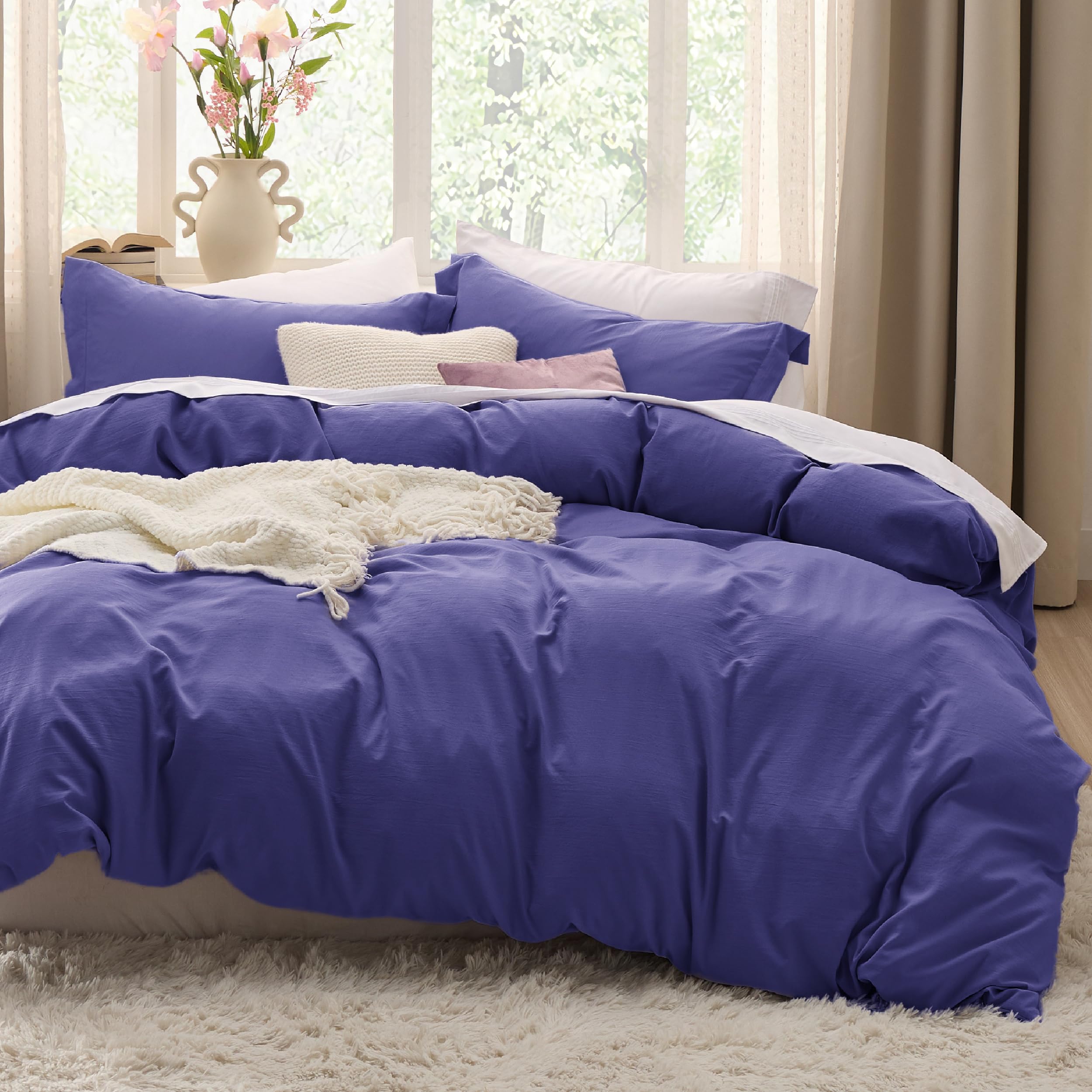 Bedsure White Duvet Cover Queen Size - 3 Pieces Prewashed Cotton-Like Polyester Extra Soft Bedding Set, Includes 1 Duvet Cover 90x90 Inches with Zipper Closure & 2 Pillow Shams, Comforter Not Included