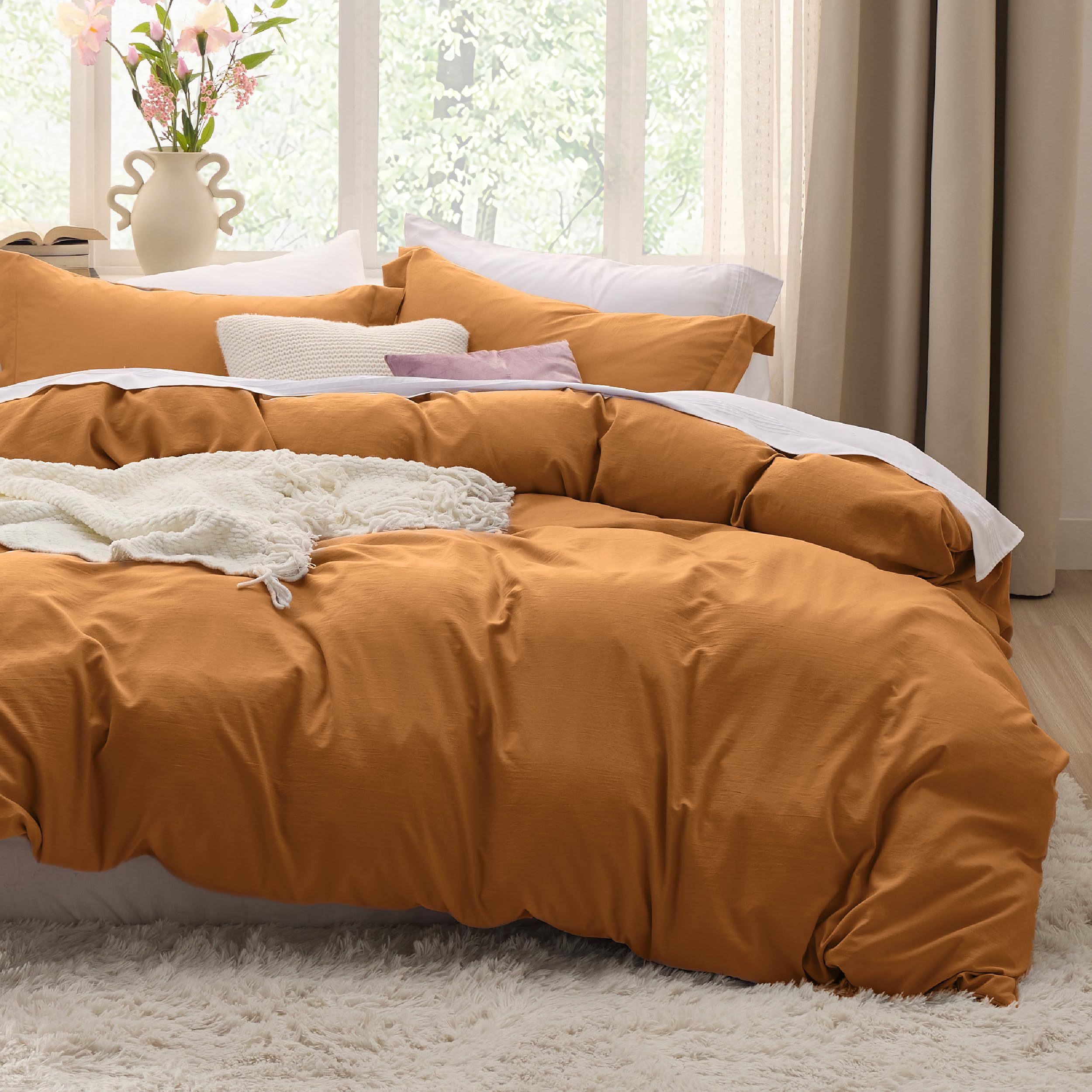Bedsure White Duvet Cover Queen Size - 3 Pieces Prewashed Cotton-Like Polyester Extra Soft Bedding Set, Includes 1 Duvet Cover 90x90 Inches with Zipper Closure & 2 Pillow Shams, Comforter Not Included