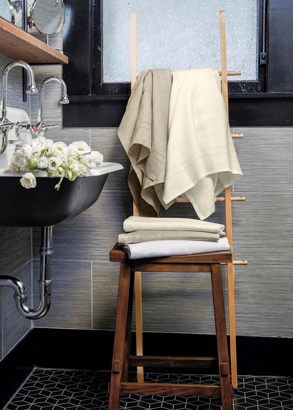Solino Home Linen Bath Towel 30 x 54 Inch - 100% Pure Linen Natural Bath Towel - Quick Dry & Machine Washable and Handcrafted from European Flax